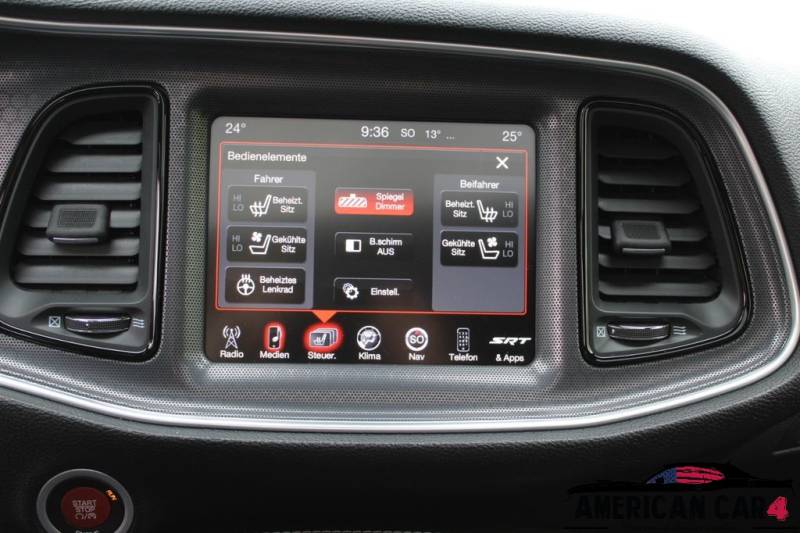 Tableau de bord Dodge Challenger 6.4 SRT / Montpellier dans l'Hérault 34