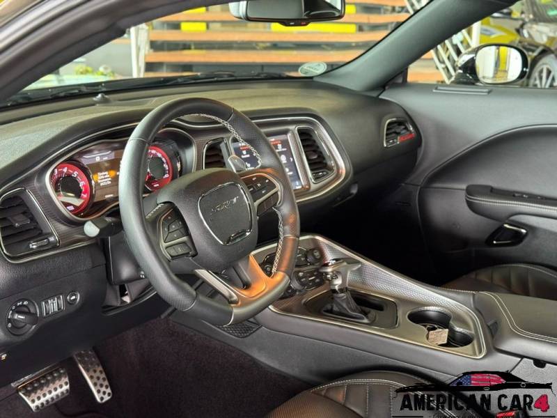 Dodge Challenger Hellcat 717ch / Première main