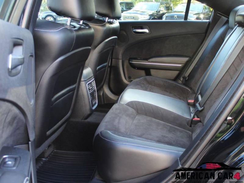 Dodge Charger SRT 6.4 / Première main / GPL