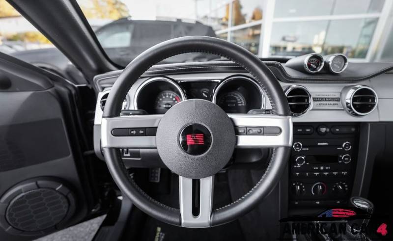 Ford Mustang Saleen SMS 25e anniversaire / 1er Main / V8 720ch