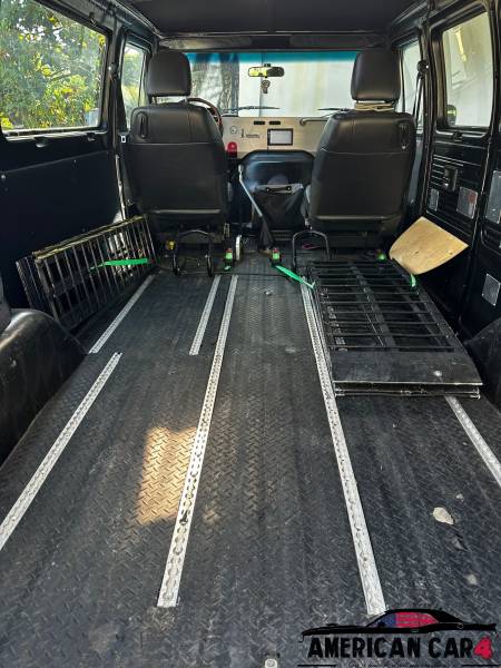 Chevrolet G20 Unique / Swap 5.0 V8 Mustang intérieur