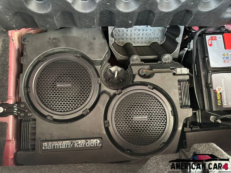 Dodge Challenger R/T+ système son