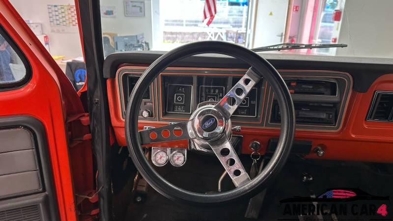 Ford F-100 1971 – V8 360Ci – Boîte Automatique – Expertise & Suivi