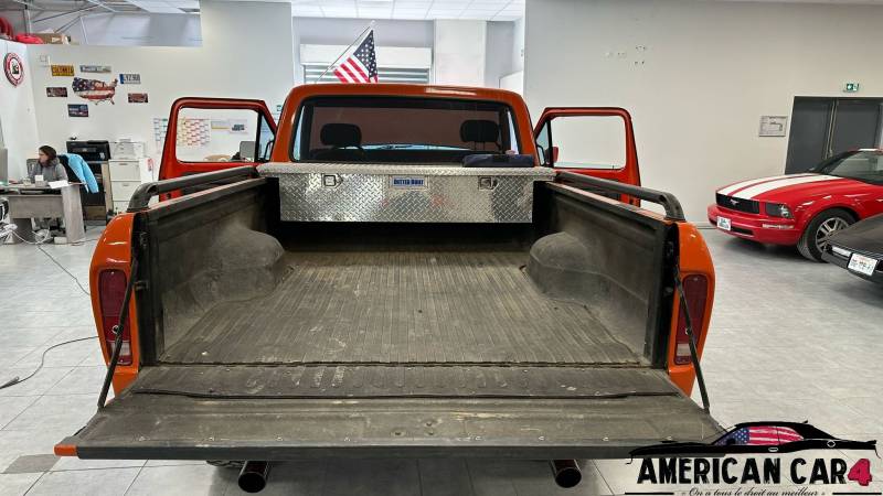 Ford F-100 1971 – V8 360Ci – Boîte Automatique – Expertise & Suivi