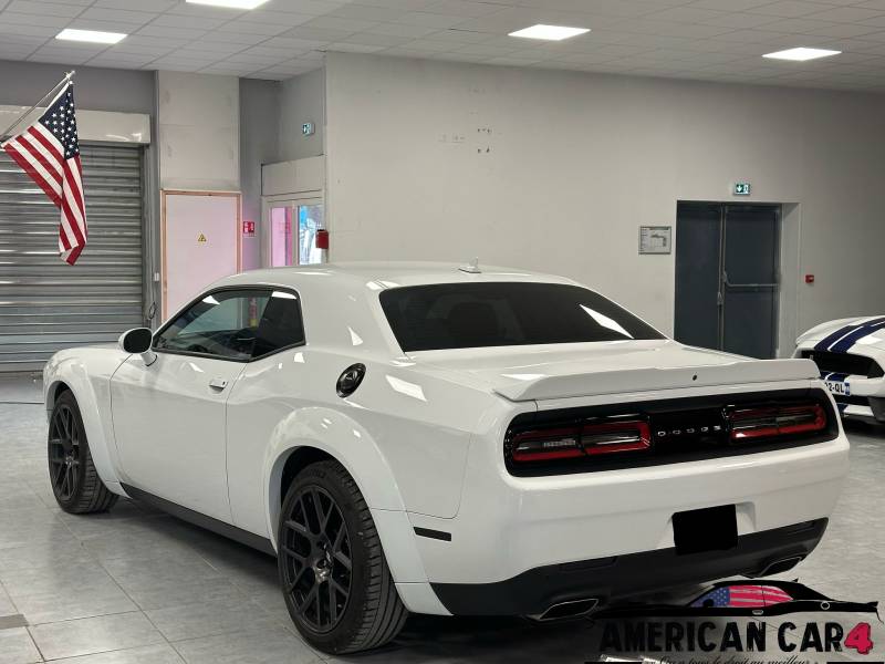 Dodge Challenger R/T 5.7L V8