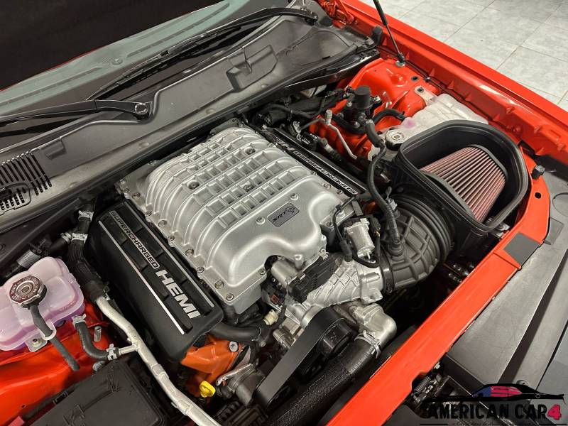 Dodge Challenger Hellcat Widebody 717 ch – 500km !