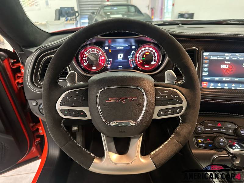 Dodge Challenger Hellcat Widebody 717 ch – 500km !