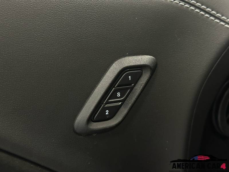 Dodge Challenger Hellcat Widebody 717 ch – 500km !