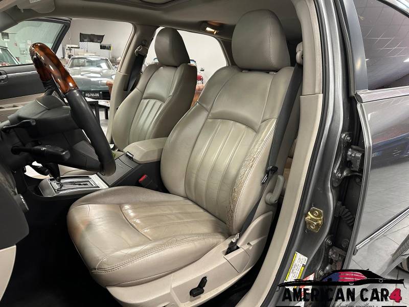 Chrysler 300C Break 5.7L V8 4x4 Flexfuel