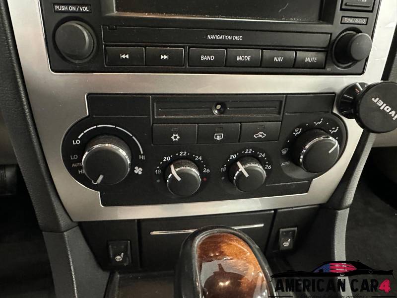 Chrysler 300C Break 5.7L V8 4x4 Flexfuel