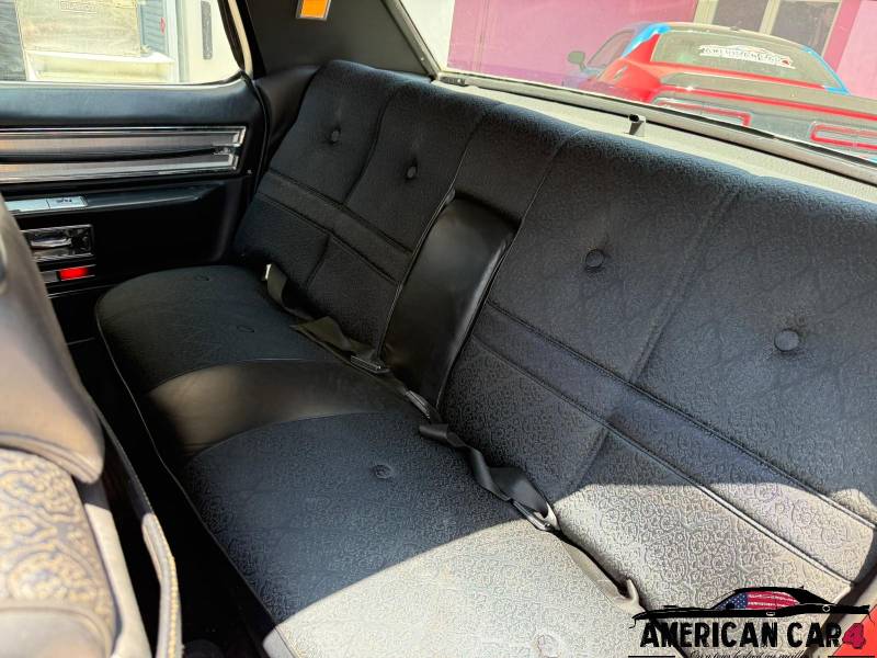 Cadillac DeVille Sedan 1971