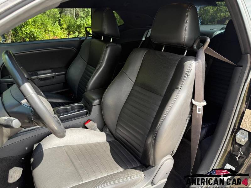 Dodge Challenger R/T 2012 – V8 5.7L HEMI – Boîte manuell