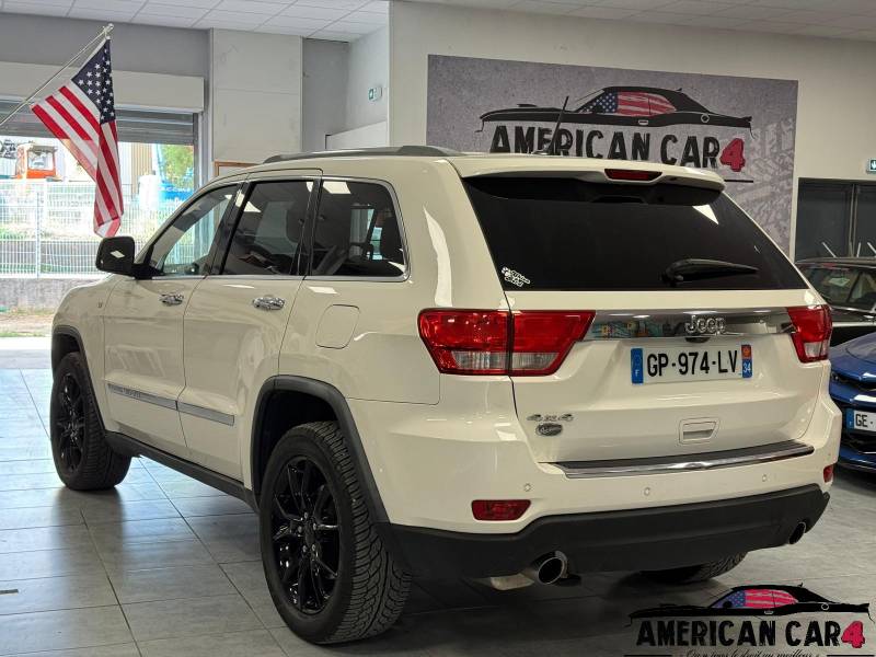 Jeep Grand Cherokee 5.7 V8 Overland – 2011 – Full Options