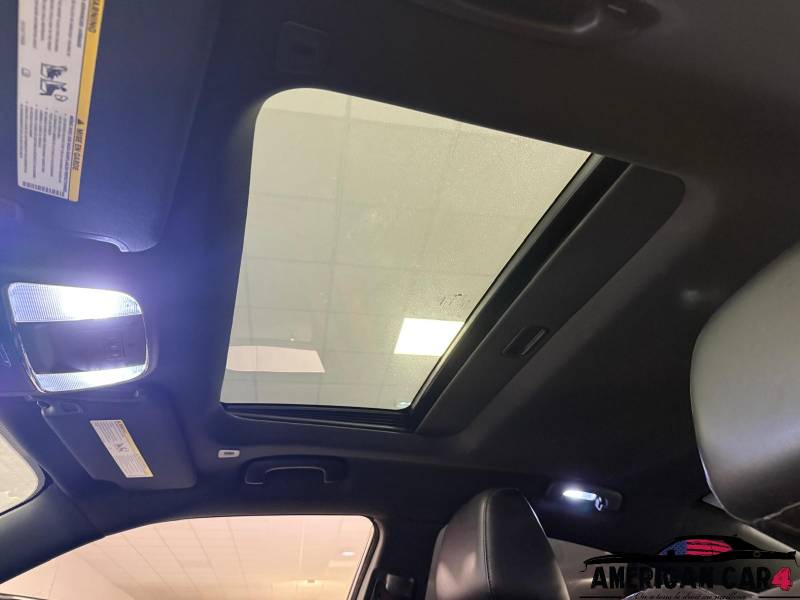 Dodge Charger Scatpack 6.4 V8 / Malus inclus !