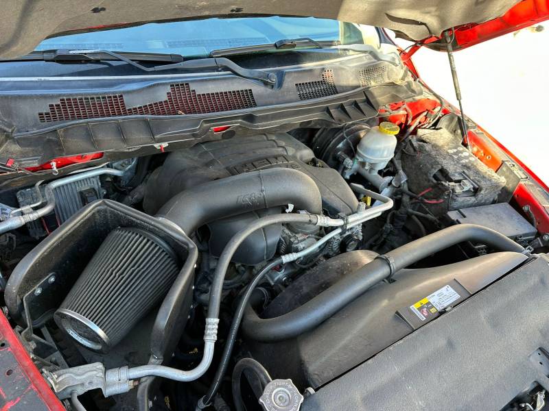 Dodge RAM 1500 Sport 5.7 V8 – 2016 – CTTE 4 places – Flexfuel