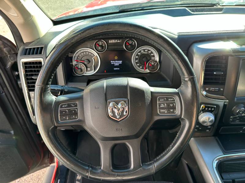 Dodge RAM 1500 Sport 5.7 V8 – 2016 – CTTE 4 places – Flexfuel