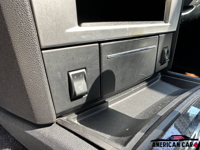 Chrysler 300C SRT8 6.1 GPL Disponible à Montpellier sièges chauffant