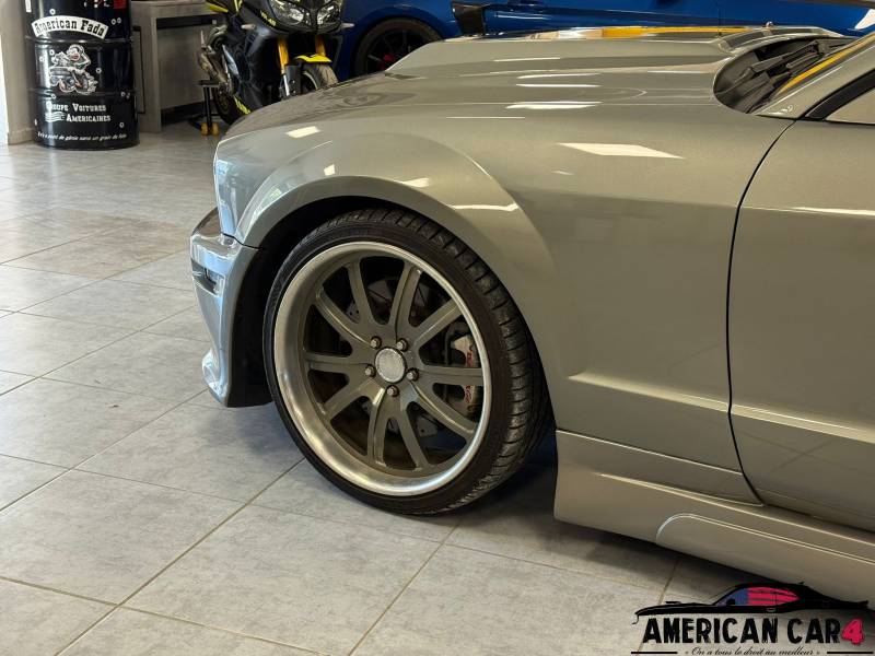 Ford Mustang GT 4.6 V8 Kit Cervini 