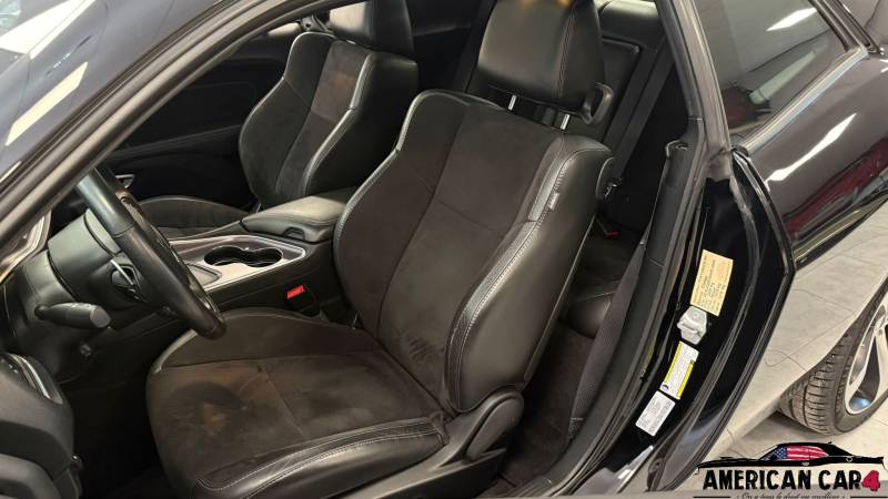 Dodge Challenger R/T 5.7 HEMI V8 Shaker 2017 – 375 ch | 60 000 km – Montpellier