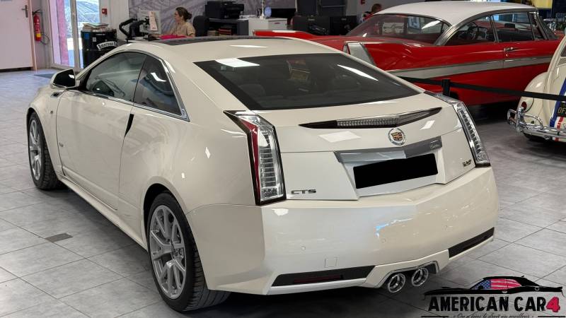 Cadillac CTS-V Coupé 2011 – V8 6.2L Supercharged 560 ch | Disponible en stock chez American Car4
