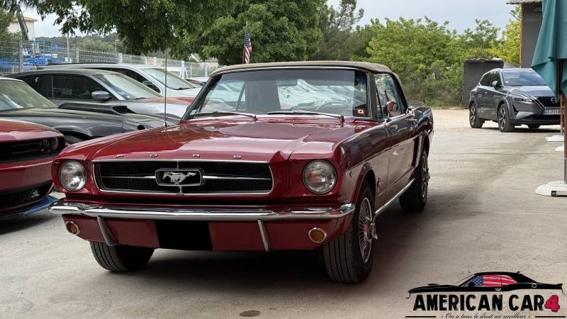 Ford Mustang Cabriolet 1965 – V8 289 ci | Disponible en stock chez American Car4